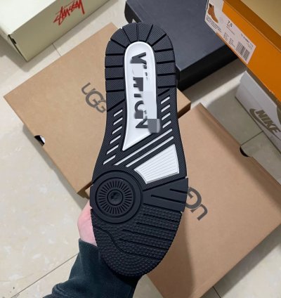 Lv Trainer Sneaker black White Monogram