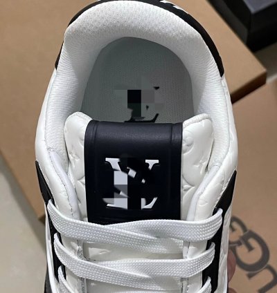 Lv Trainer Sneaker black White Monogram