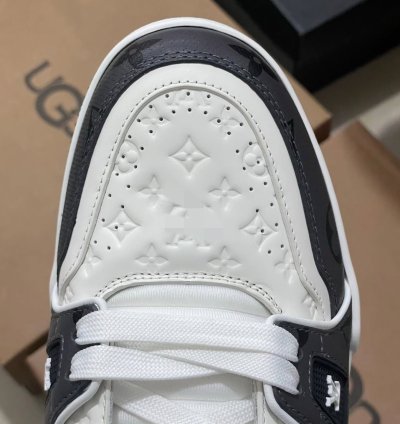 Lv Trainer Sneaker black White Monogram
