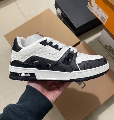 Lv Trainer Sneaker black White Monogram