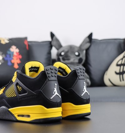 Nike Air Jordan 4 Thunder Dh6927-017
