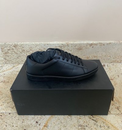 Sl01 Low Top Sneakers In Black
