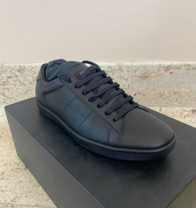 Sl01 Low Top Sneakers In Black