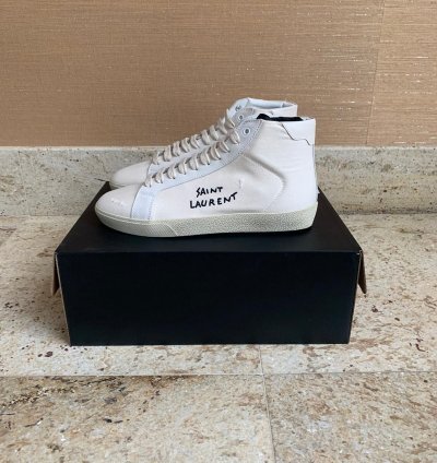 Sl06 20 Embroidered Logo Sneakers In Panna Milk