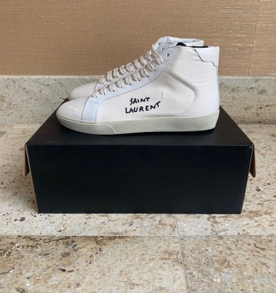 Sl06 20 Embroidered Logo Sneakers In Panna Milk