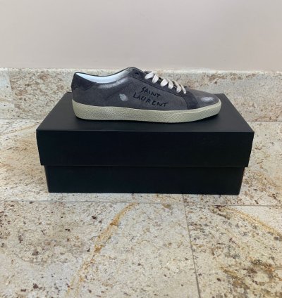 Sl06 Low Top Signature Logo Sneakers