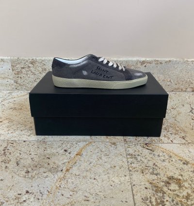 Sl06 Low Top Signature Logo Sneakers