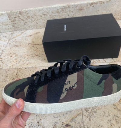 Sl06 Low Top Signature Logo Sneakers In Camo