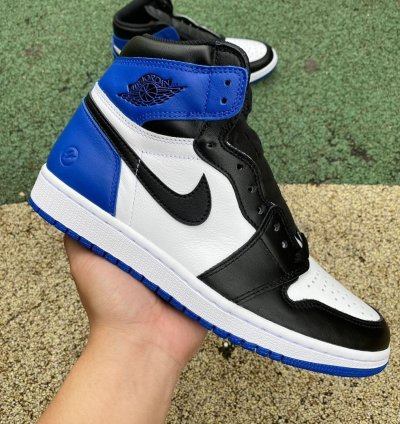 Air Jordan 1 Retro High Fragment