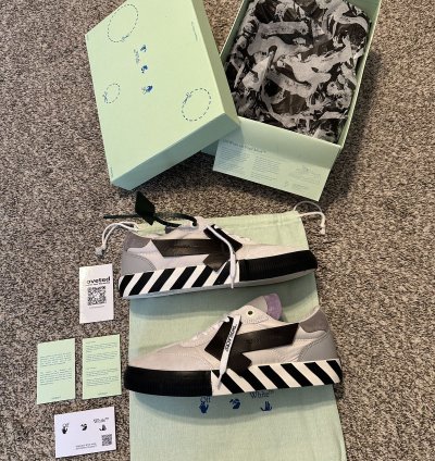 Us 10 Off-white Vulcanized Low Arrow White Black