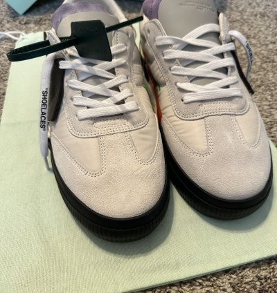 Us 10 Off-white Vulcanized Low Arrow White Black