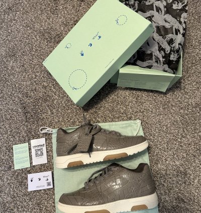 Us 11 Off-white Out Of Office Crocodile Print Specials Grey