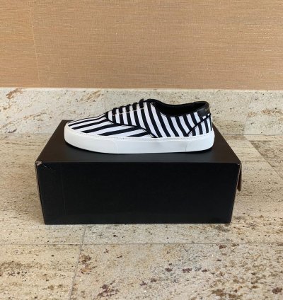 Venice Low Top Sneakers