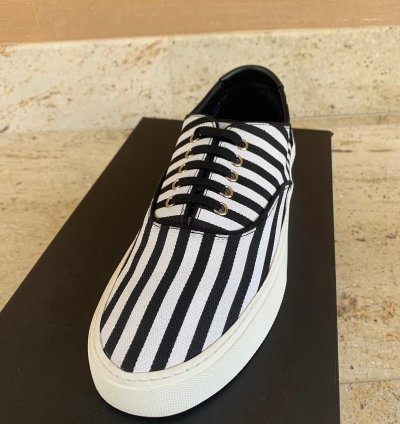 Venice Low Top Sneakers