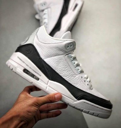 Air Jordan 3 Retro Fragment