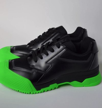 15 Contrast Dipped Front Sneakers