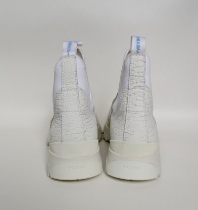 18 Cracked White Leather Brixxen Boots