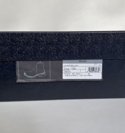 19 Square Toe Leather Boots