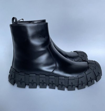 19 Tyre Sole Boots