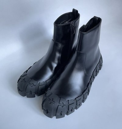 19 Tyre Sole Boots