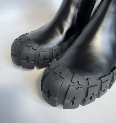 19 Tyre Sole Boots