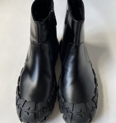 19 Tyre Sole Boots