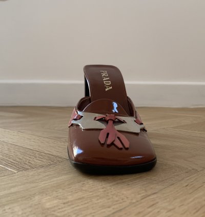 1999 Vintage Prada Heels