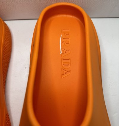 550 Mens Prada Mellow Rubber Slip On Mules