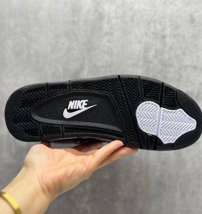 Nigel Sylvester - Jordan 4 Black White