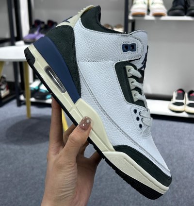 Air Jordan 3 Retro Og Sp A Ma Maniére Diffused Blue