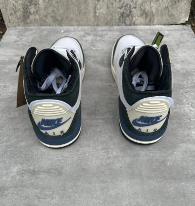 Air Jordan 3 Retro Og Sp A Ma Maniére Diffused Blue