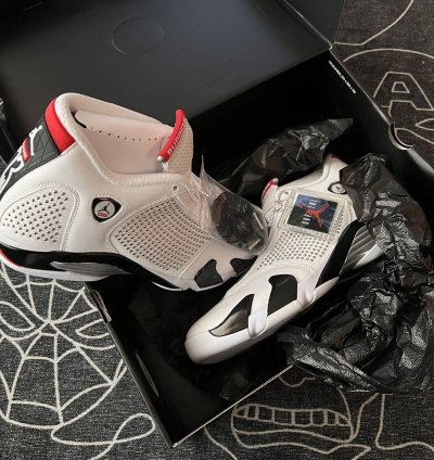 Air Jordan 14 Retro Supreme 2019 Size 12 Ds