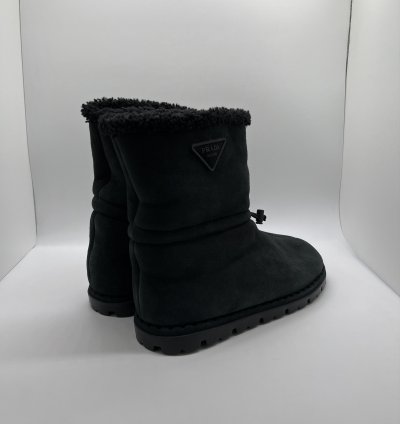 Aw22 Shearling Boots