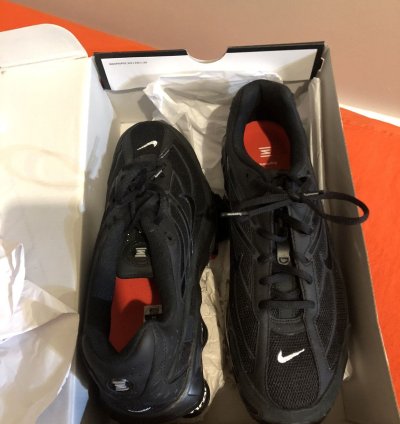 Black Shox Size 11