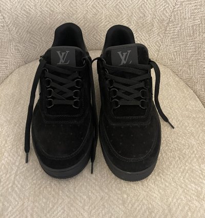 Black Suede Lv Trainer Sneakers - 6 5 New