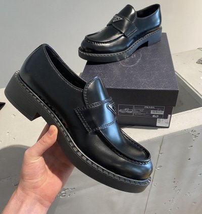Bnwt Prada Leather Loafers