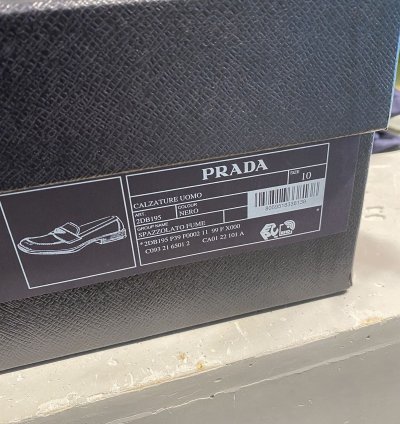 Bnwt Prada Loafer Mokassins Triangolo-logo Leather