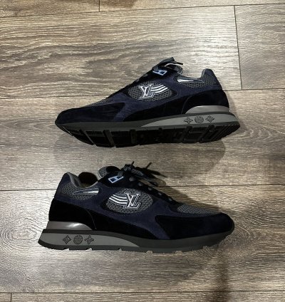 Brand New Louis Vuitton Runaway Sneakers
