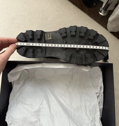 Brixxen Size 7