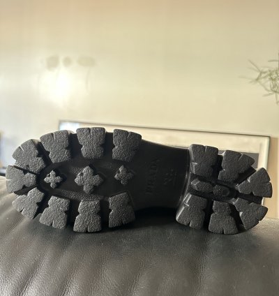 Current Collection Monolith Lace-up Shoes In Brushed Leather