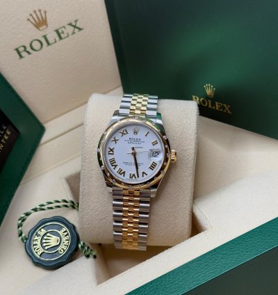 Rolex Datejust 31 New 2024 White Roman Dial Scatter Diamond Bezel Two Tone Yellow Gold Jubilee