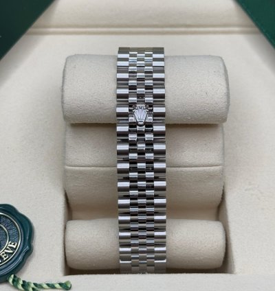 Rolex Datejust 31 New 2025 Blue Floral Diamond Dial Stainless Steel Scattered Diamond Jubilee