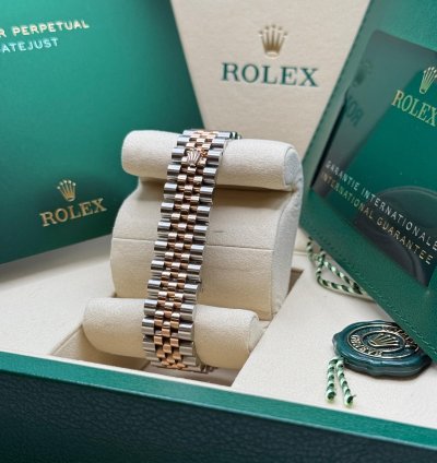 Rolex Datejust 31 New 2025 Silver Diamond Dial Two Tone Rose Gold Diamond Bezel Jubilee