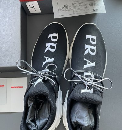 Limited Rare Sold Out Brand New Iconic Prada Logo Sneaker