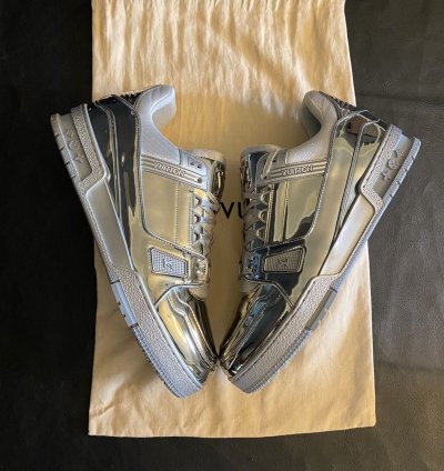 Louis Vuitton 408 Trainer