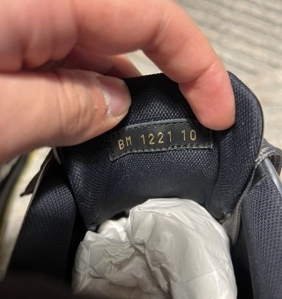Louis Vuitton Black Yellow Trainer