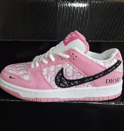 Dior Pink X Nike Sb Dunk Low Pro