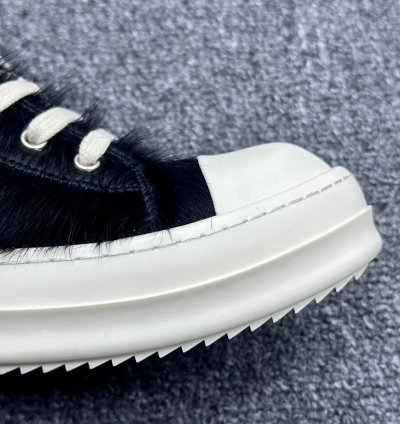 Rick Owens Strobe Low black Fur
