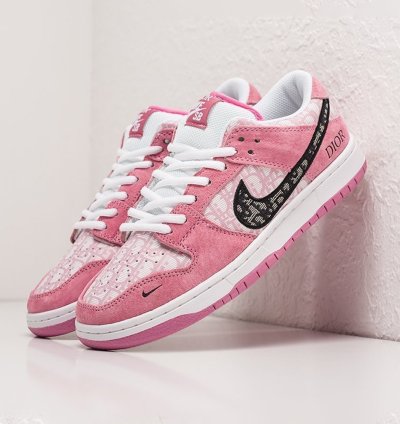 Dior Pink X Nike Sb Dunk Low Pro