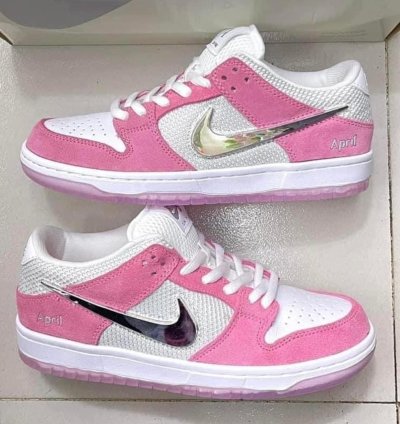 Nike Sb Dunk X April Skateboards Pink